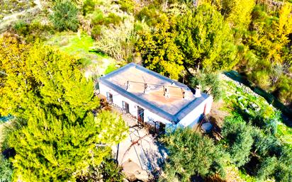 Vista exterior de Finca rústica en venda en Válor amb Jardí privat, Terrassa i Traster