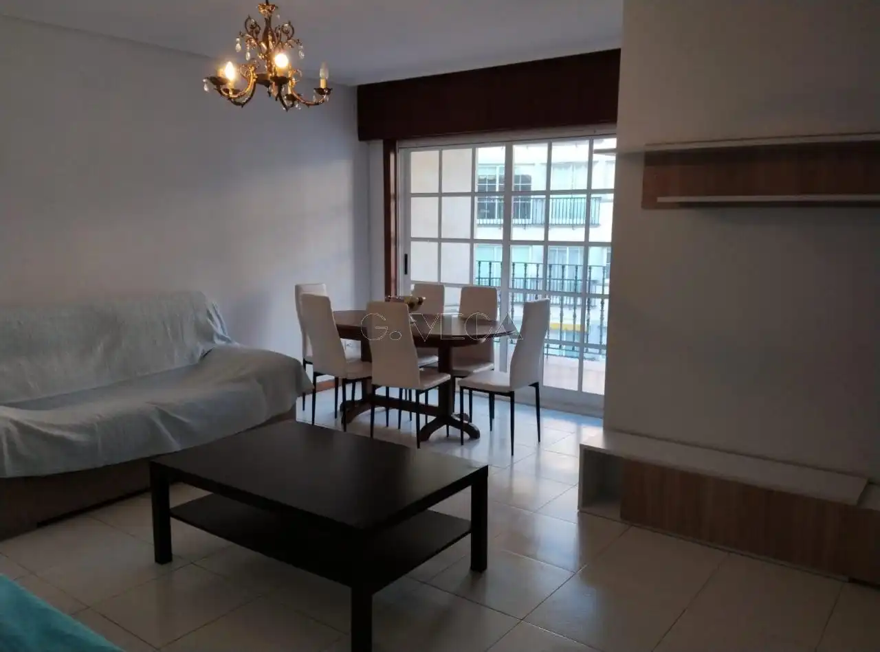 Sala de estar de Piso de alquiler en Sanxenxo con Amueblado