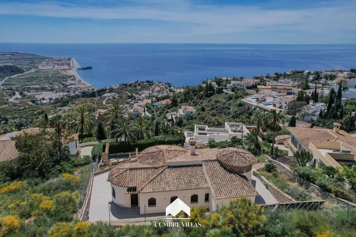 Haus mit Pool zum Verkauf in Monte los Almendros - El Pargo - Costa Aguilera