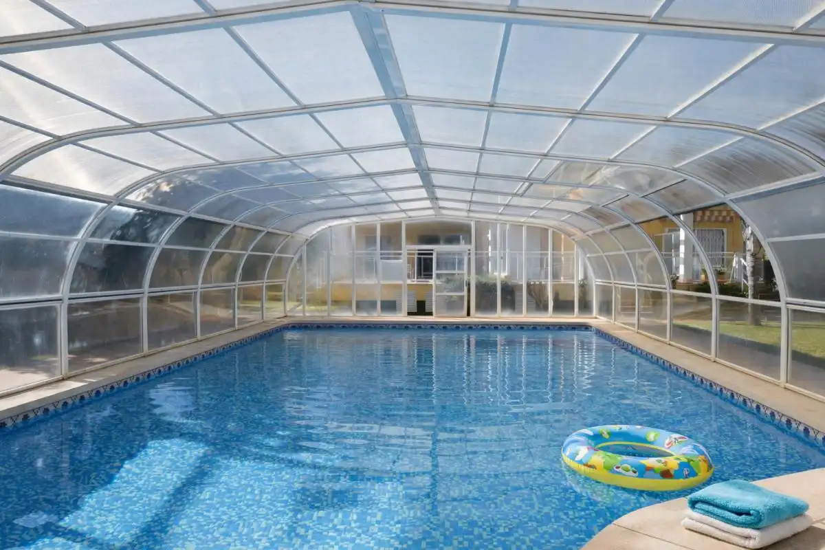 Piscina de Planta baixa en venda en Dénia amb Calefacció, Jardí privat i Terrassa