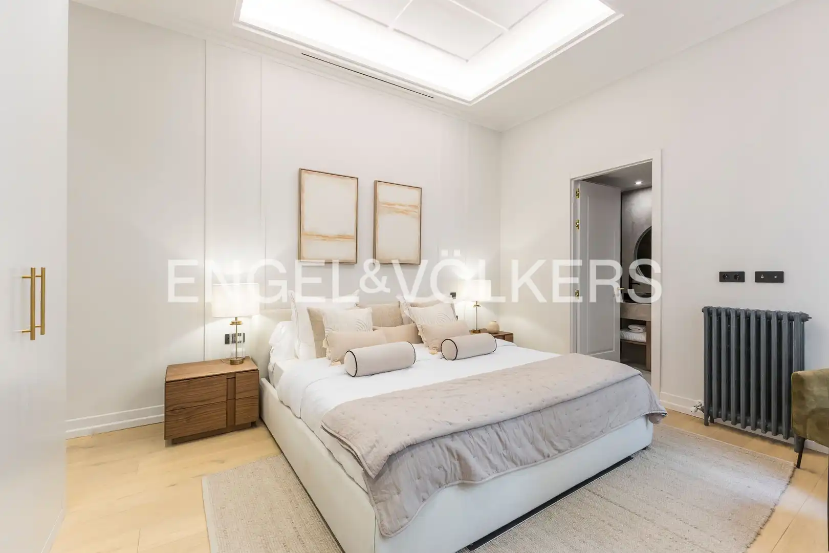 Schlafzimmer von Wohnung zum Verkauf in Madrid mit Klimaanlage, Heizung und Möbliert