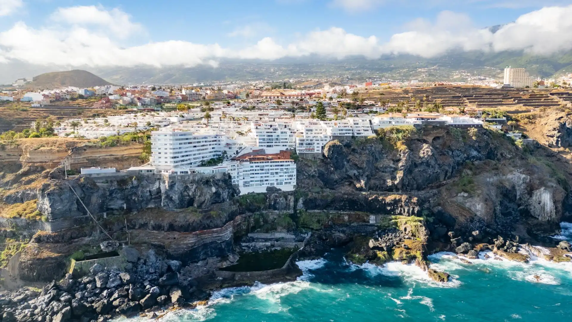 Vista exterior de Apartamento en venta en Los Realejos