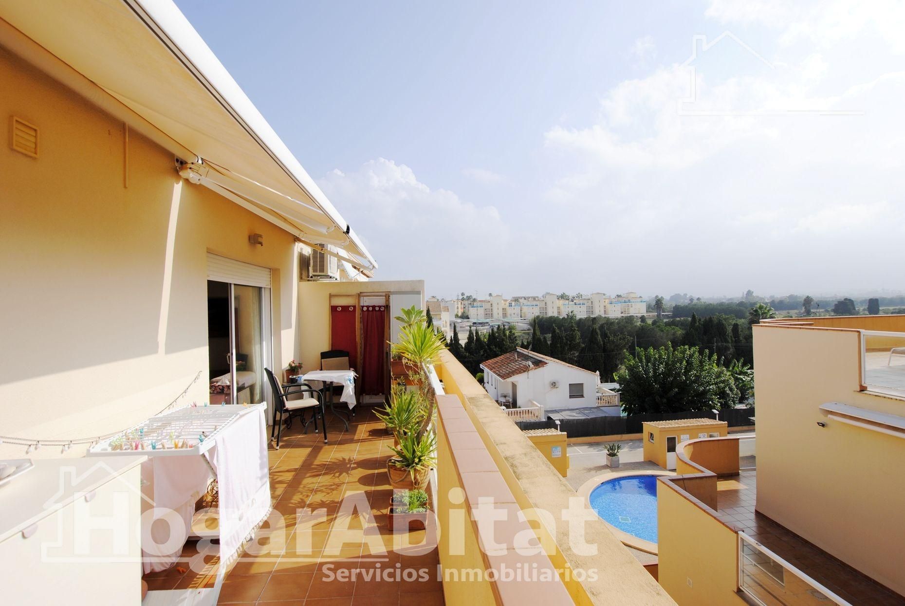 Terrassa de Àtic en venda en Dénia amb Aire condicionat, Jardí privat i Terrassa