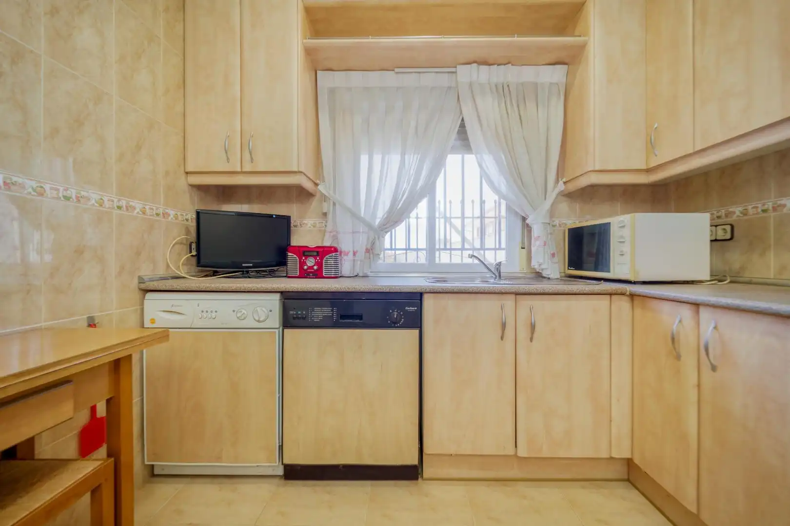 Cocina de Casa o chalet en venta en Villamanrique de Tajo con Aire acondicionado, Calefacción y Jardín privado
