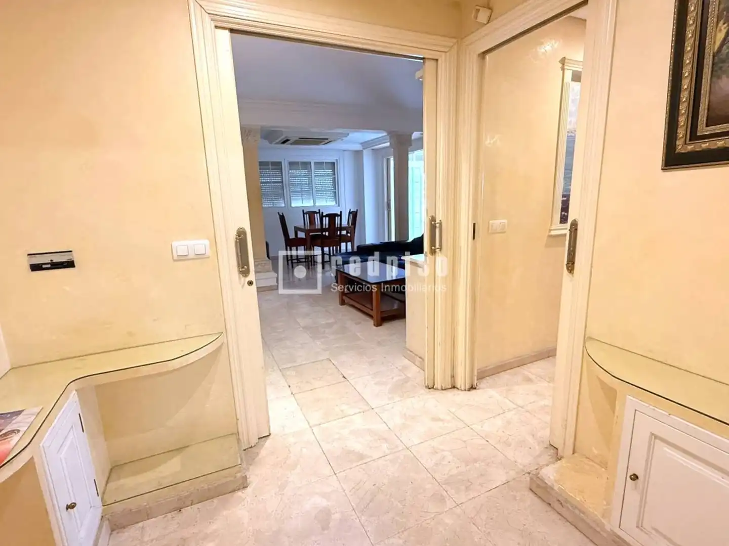 Flat for rent in Demóstenes, El Cónsul - Ciudad Universitaria - El Romeral