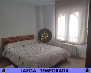 Bedroom of Flat to rent in  Granada Capital  with Air Conditioner