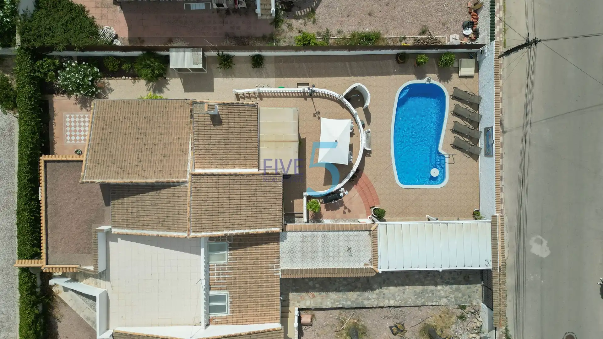Casa con piscina in vendita a Zona Carrefour - Urbanizaciones, imagen 3
