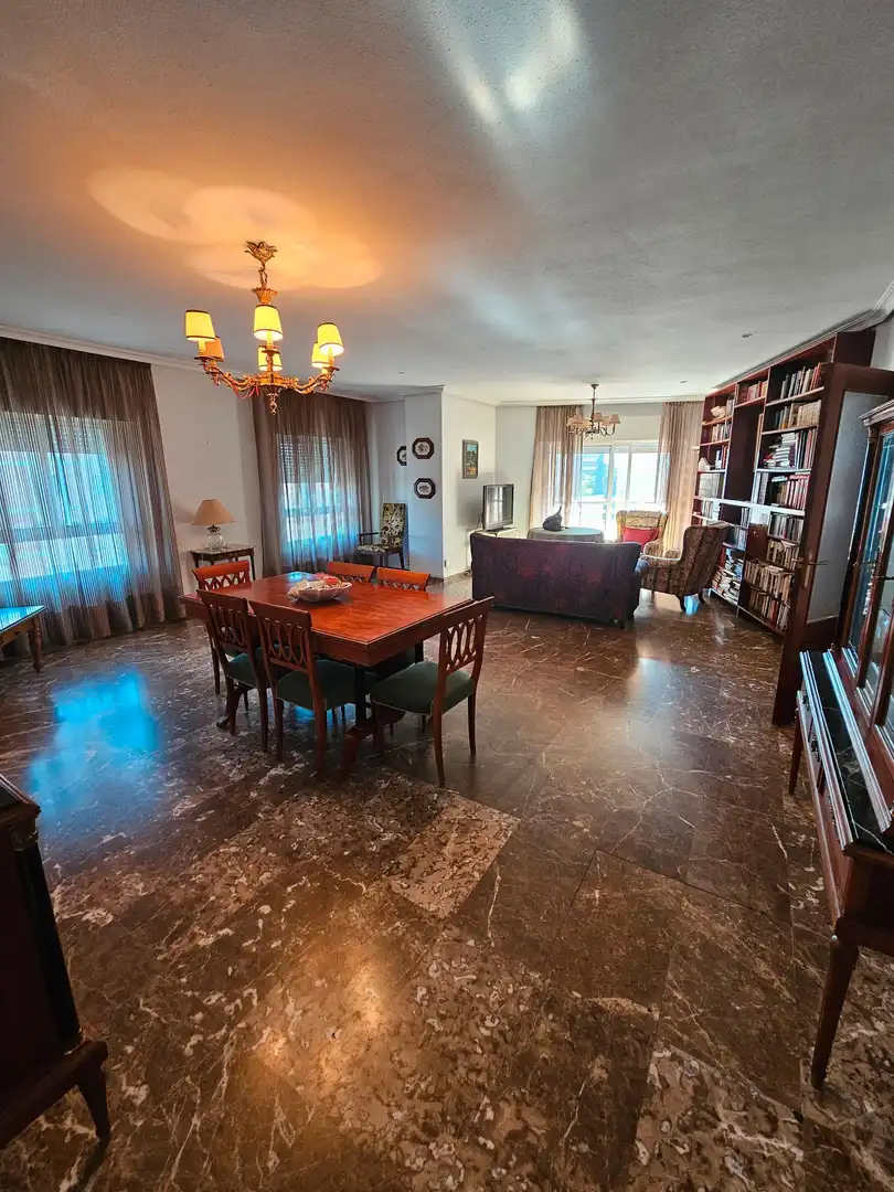 Comedor de Piso en venta en Cáceres con Aire acondicionado, Terraza y Trastero