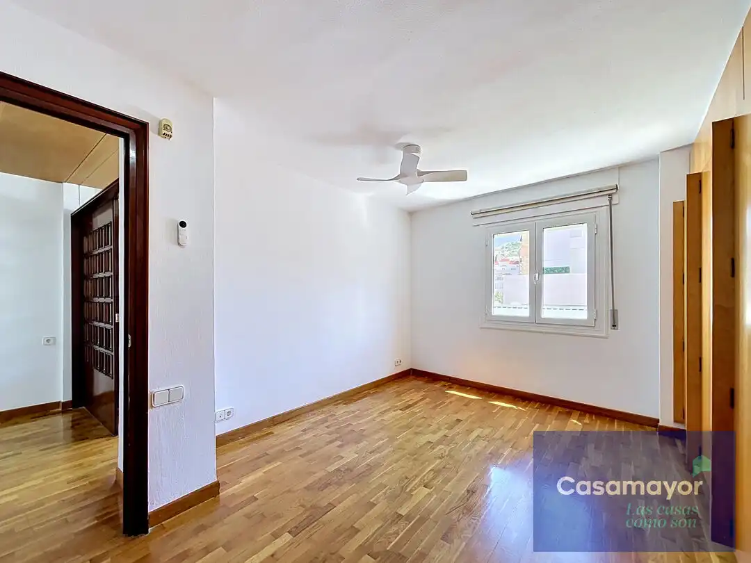 Bedroom of Flat for rent in Alicante / Alacant  with Air Conditioner and Heating