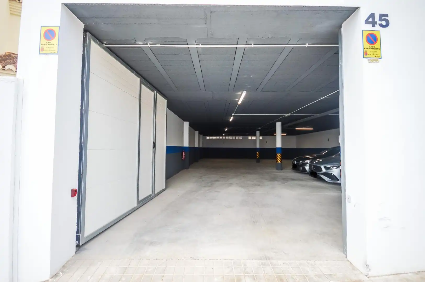 Parking of Garage for rent in Huércal de Almería