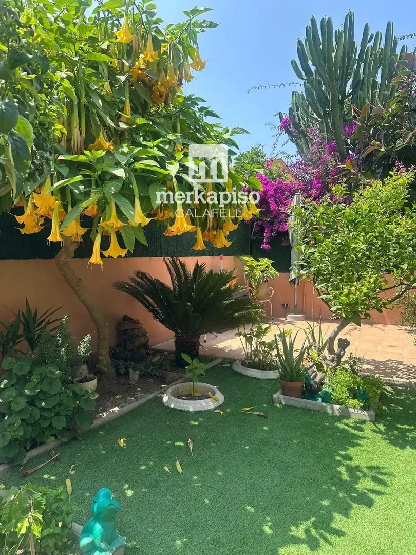 Jardí de Pis en venda en Calafell amb Calefacció, Terrassa i Traster