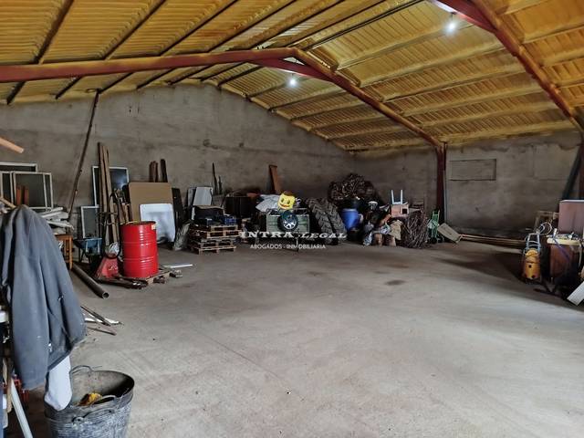 Nave industrial en Venta en Azorín en Arabayona de Mógica