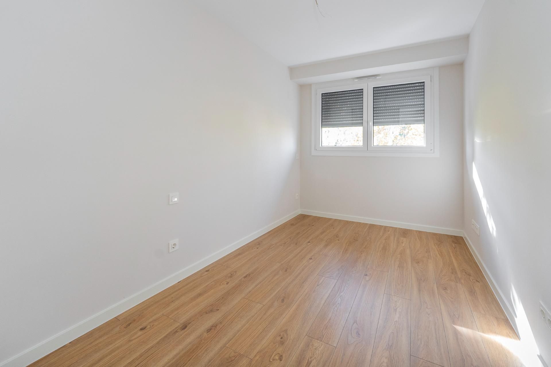 4 Viviendas y casas en venta en Calle Lorenzo Solano Tendero, Madrid  Capital | fotocasa