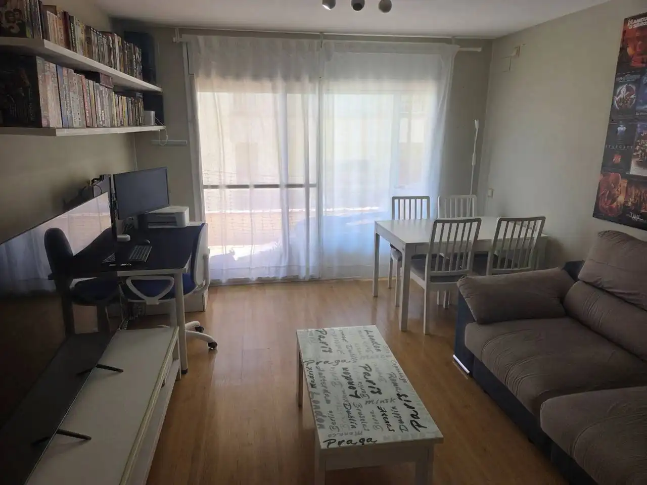 Wohnzimmer von Wohnung zum Verkauf in Cubelles mit Heizung, Parkett und Abstellraum