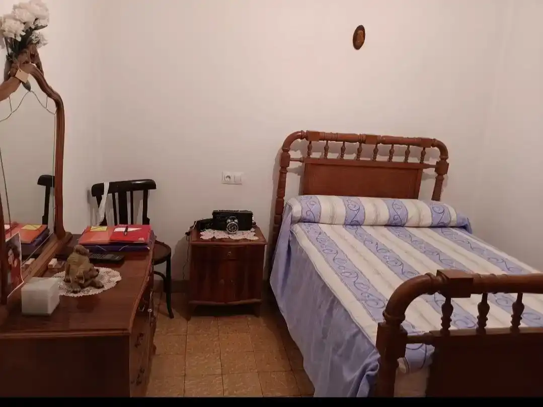 Dormitori de Casa o xalet en venda en Riego de la Vega