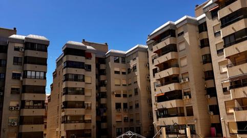 Foto 2 de Piso de alquiler en Ensanche - Diputación, Alicante