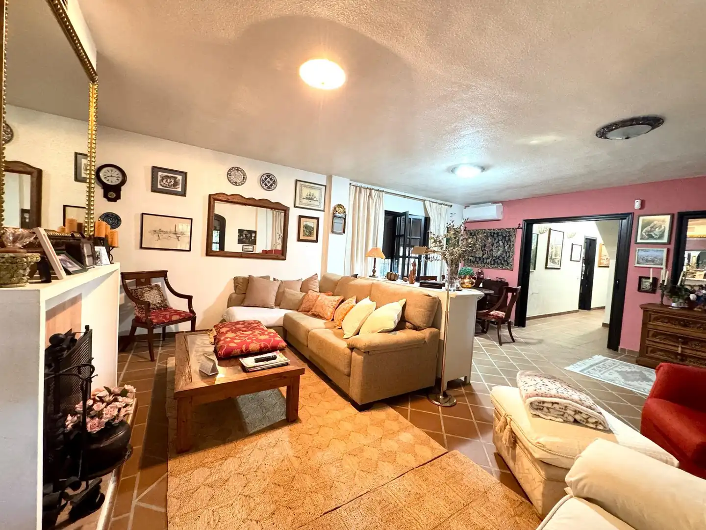 Living room of Houses for sale in Mutxamel  with Air Conditioner, Private garden and Terrace