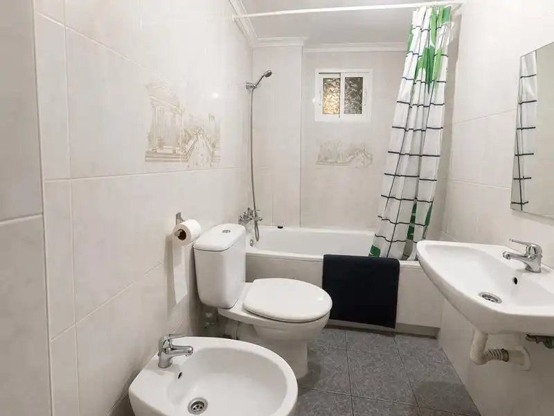 Baño de Piso en venta en Málaga con Aire acondicionado y Calefacción