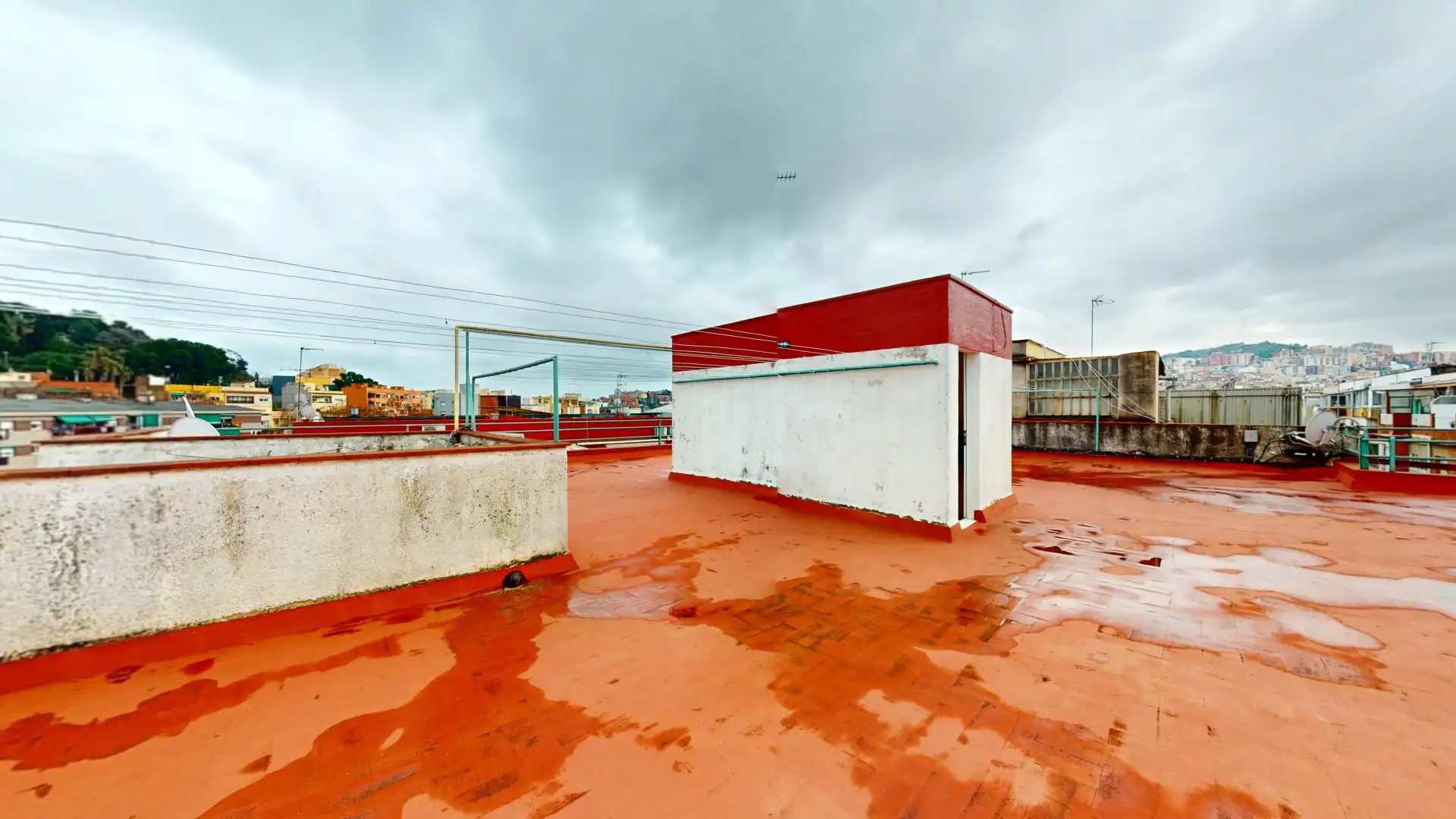 Vista exterior de Ático en venta en Barcelona con Balcón