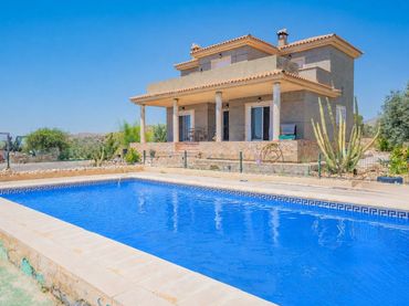 Casa con balcone in vendita a Avenida de los Árboles