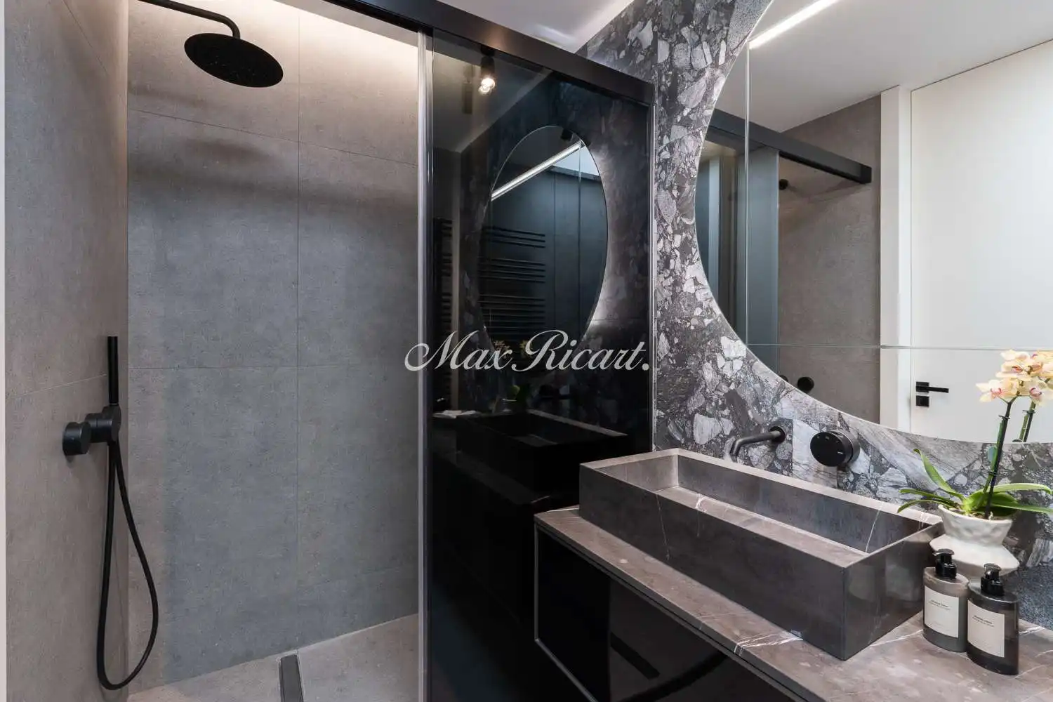 Attic for rent in N/A, Dreta de l'Eixample