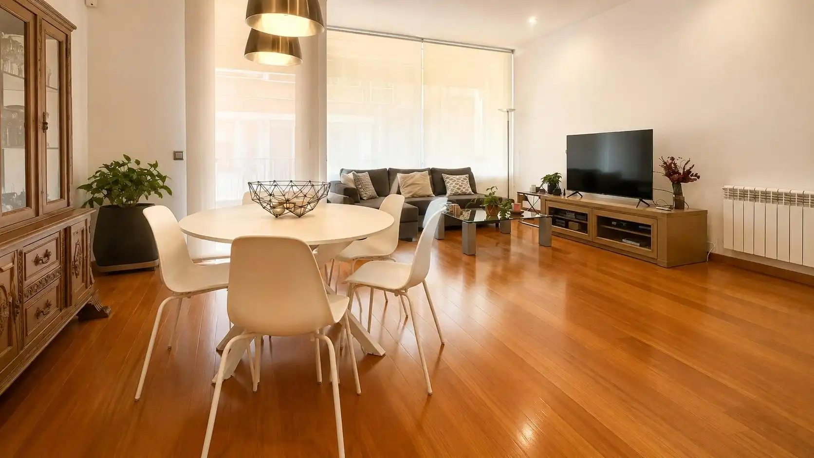 Sala de estar de Piso en venta en Barcelona con Aire acondicionado, Calefacción y Parquet