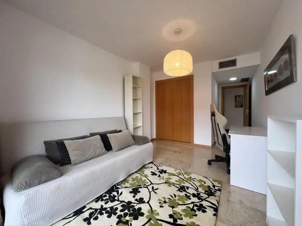 Bedroom of Apartments for rent in Marbella  with Air Conditioner, Heating and Terrace