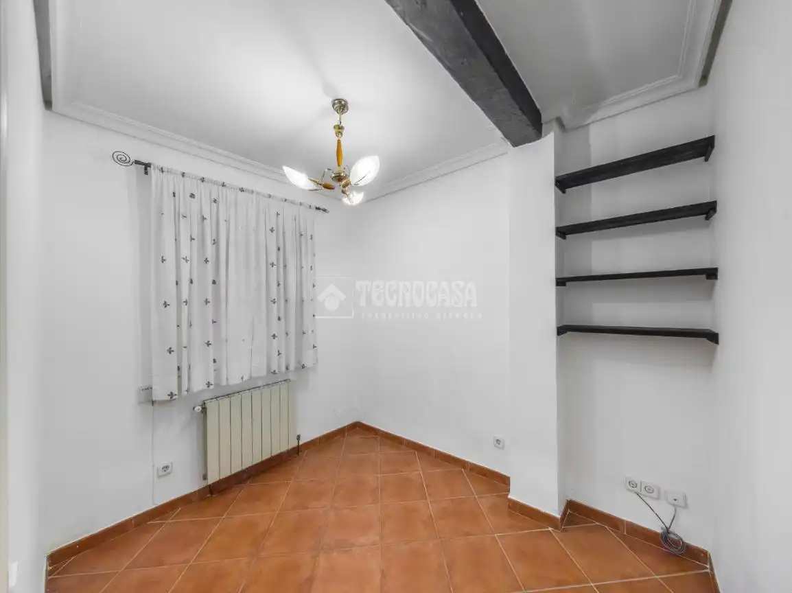 Habitación de Piso en venta en Leganés con Calefacción