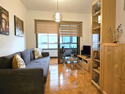 Sala d'estar de Apartament en venda en Arona amb Terrassa i Moblat