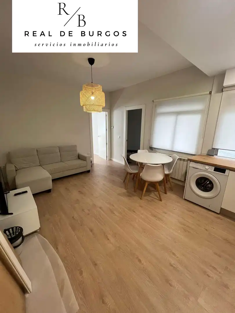 Living room of Flat for rent in Valladolid  with Heating and Furnished