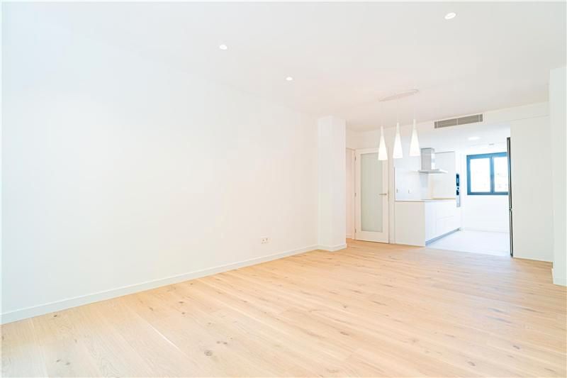 Flat for sale in  Palma de Mallorca  with Air Conditioner, Terrace and Community pool