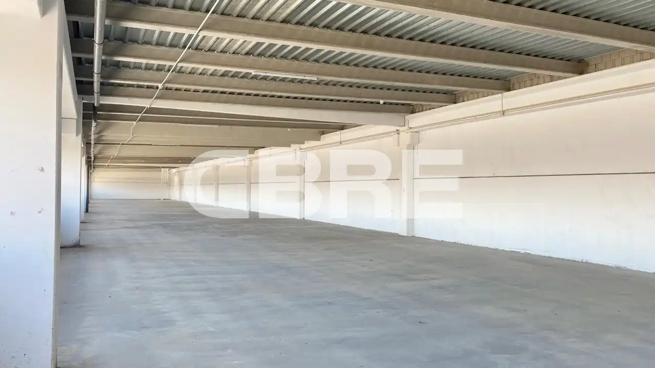 Nave industrial de alquiler en Calle de Siete Picos, 11, Zona Industrial
