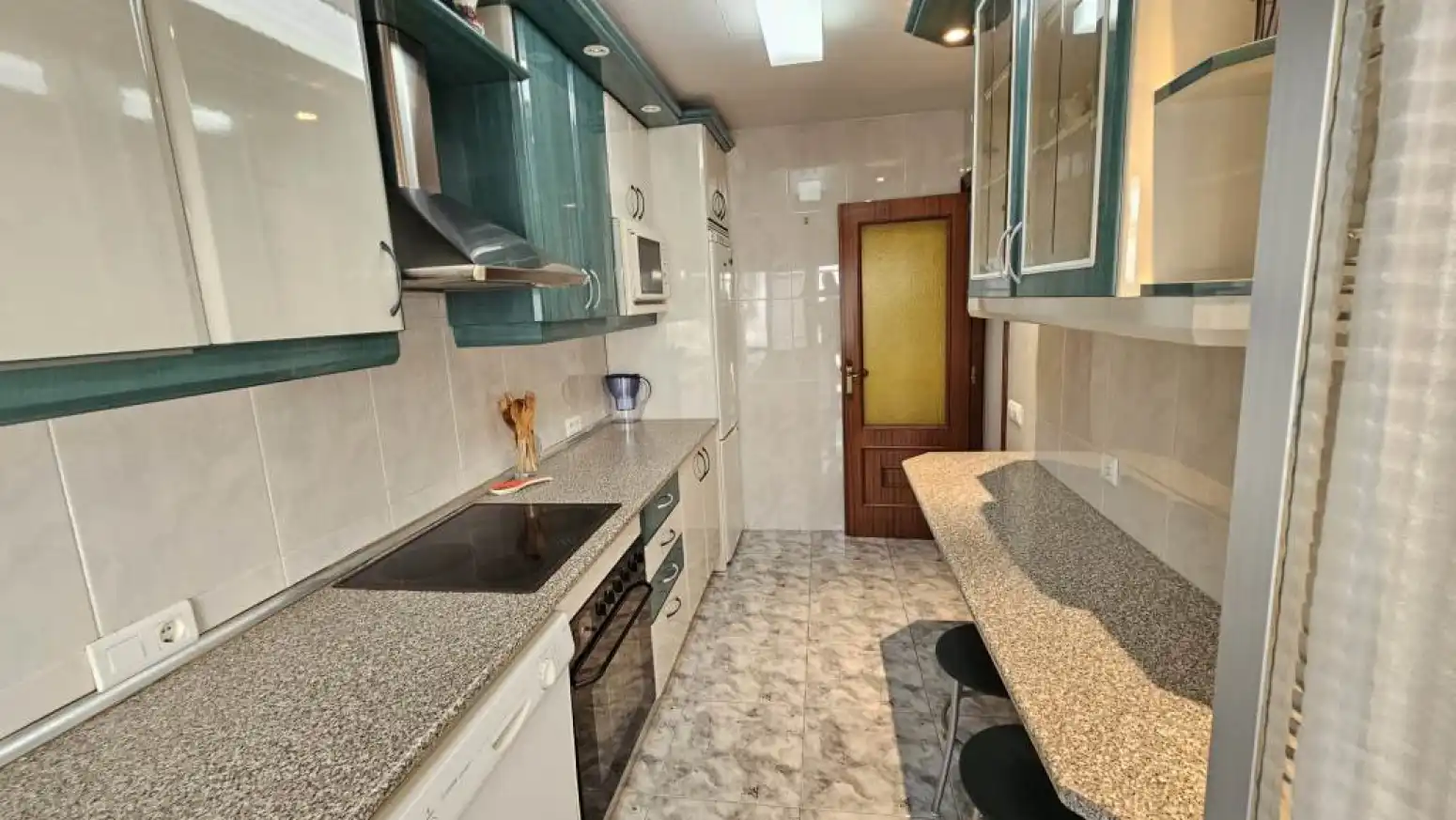 Cocina de Piso en venta en Salamanca con Calefacción, Terraza y Balcón