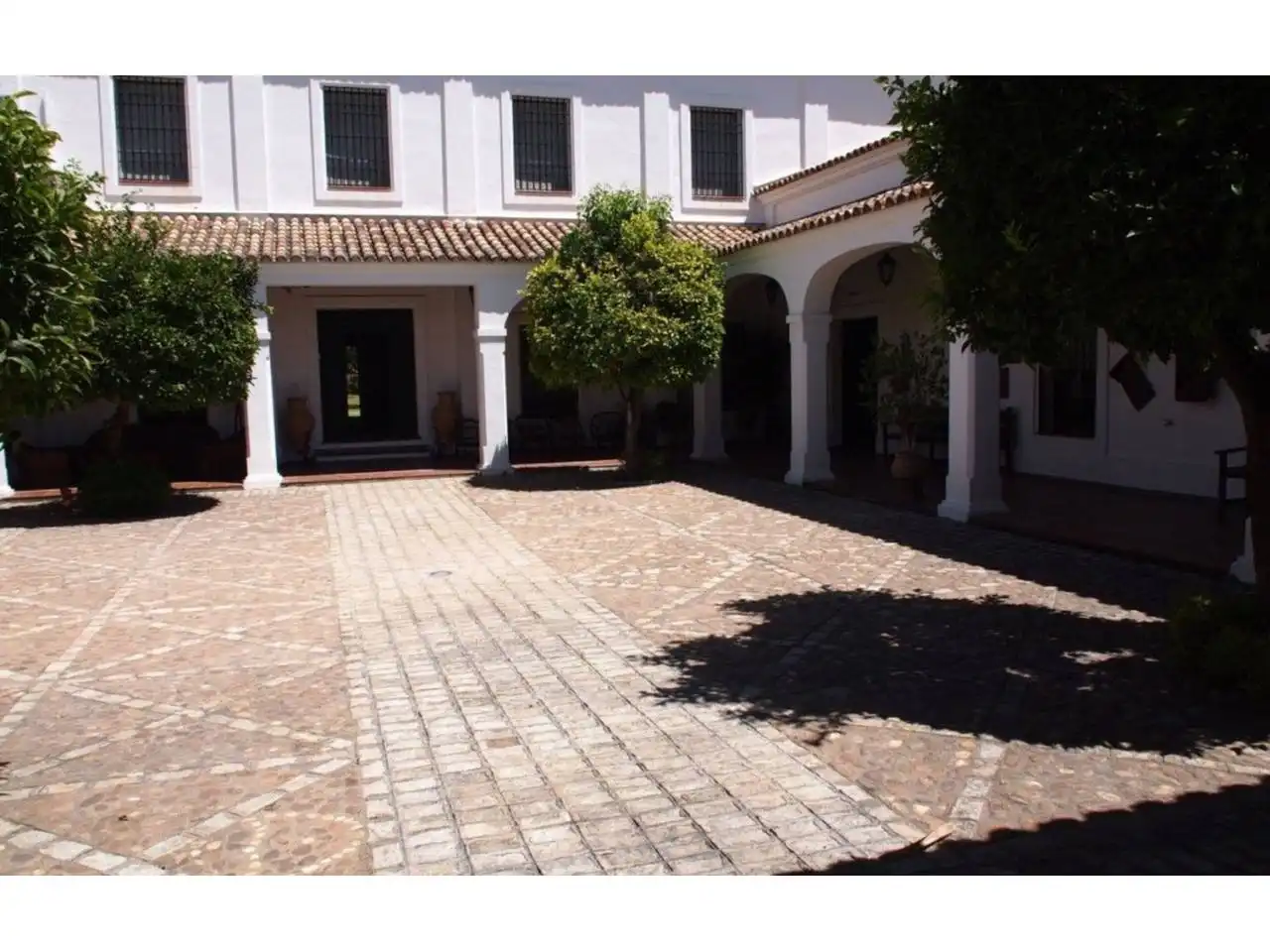 Country house zum Verkauf in Santiponce mit Privatgarten, Terrasse und Schwimmbad
