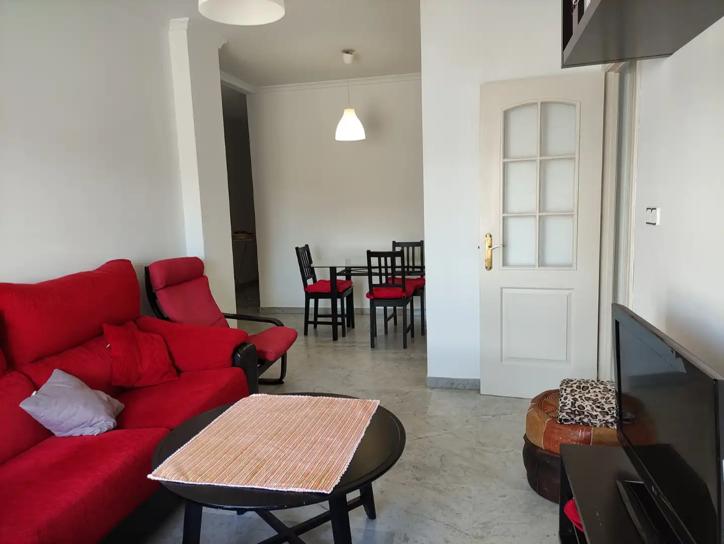 Flat for rent in Calle Hermano Fermín, Centro - Calzada - Cabo Noval
