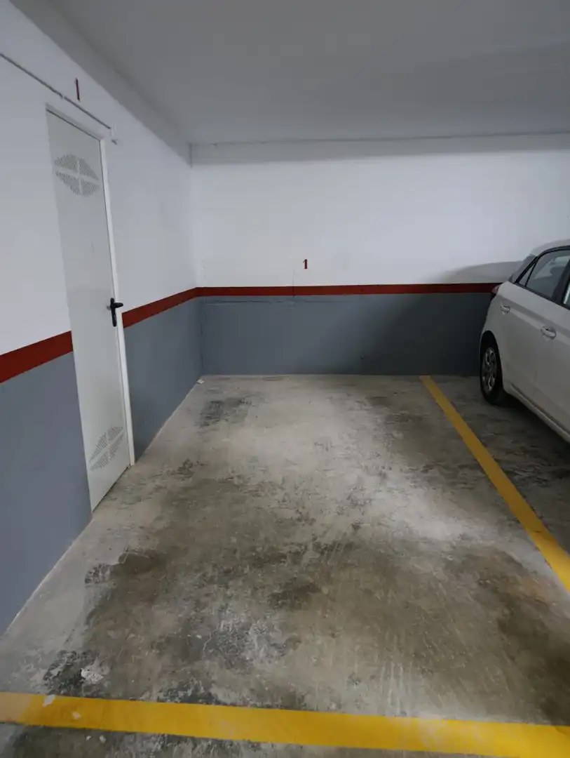 Einzelparkplatz mit Aufzug zum Verkauf in Calle del Doctor José Peris, imagen 3