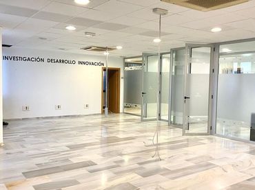 Büro mit Aufzug zur Miete in Norte