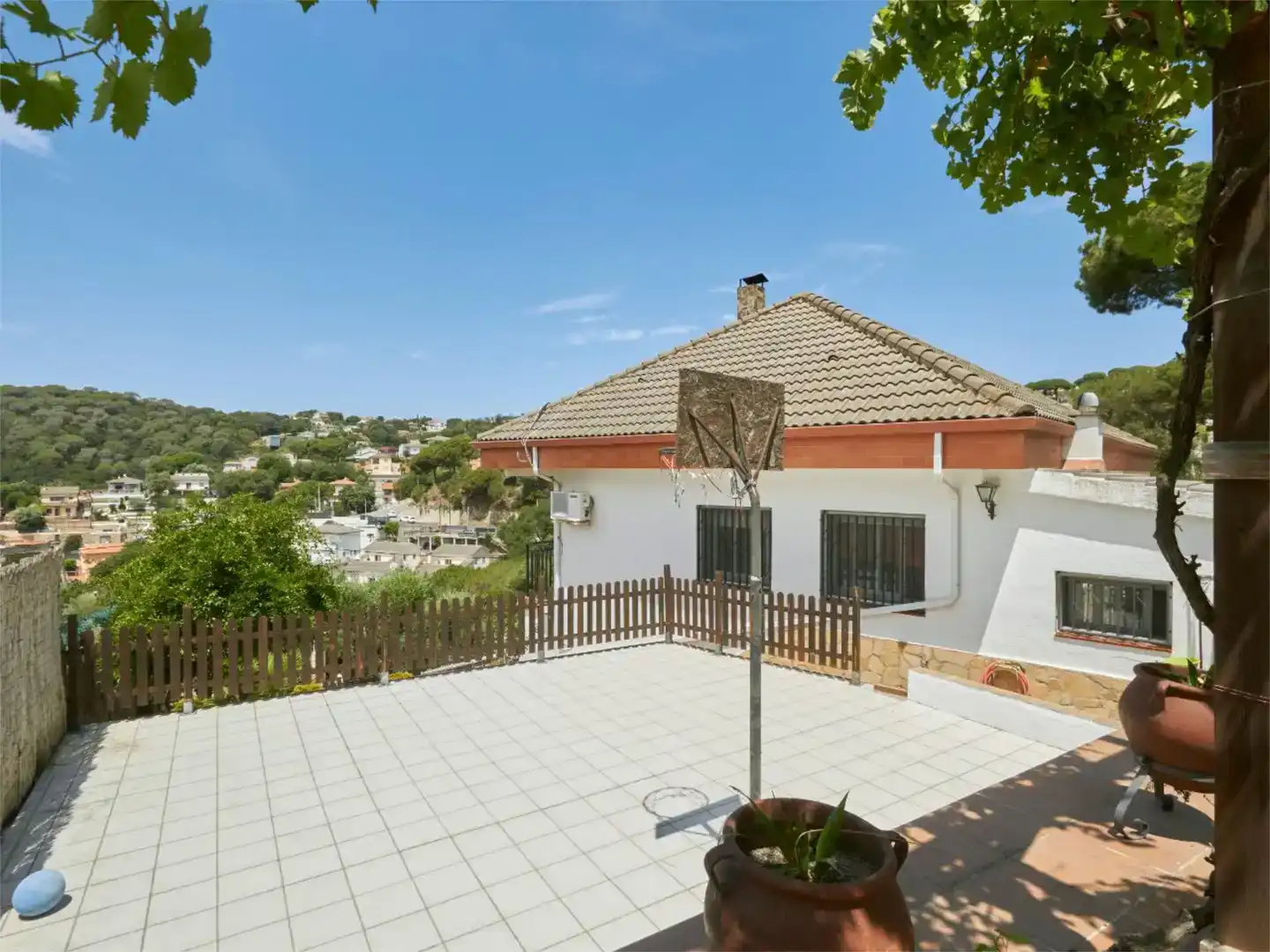 Vista exterior de Casa o chalet en venta en Dosrius con Aire acondicionado, Piscina y Balcón