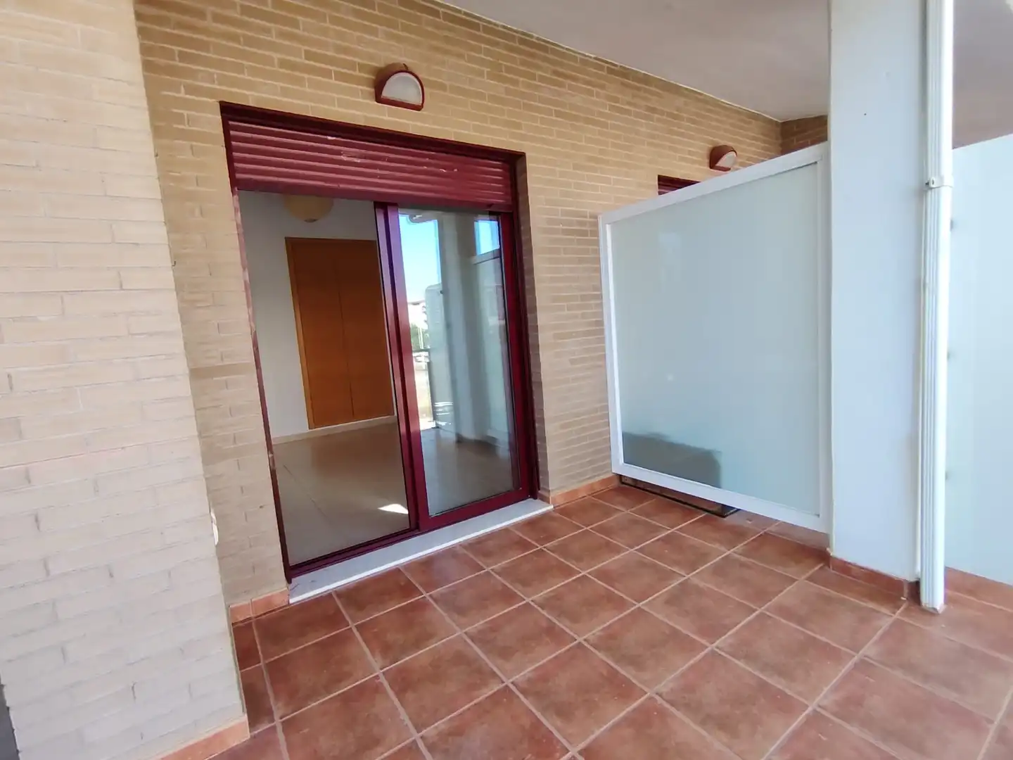 Einfamilien-Reihenhaus zum Verkauf in Oropesa del Mar / Orpesa mit Terrasse, Abstellraum und Ofen