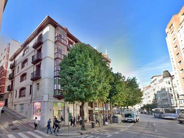 Büro mit Aufzug zum Verkauf in Calle Jesús de Monasterio