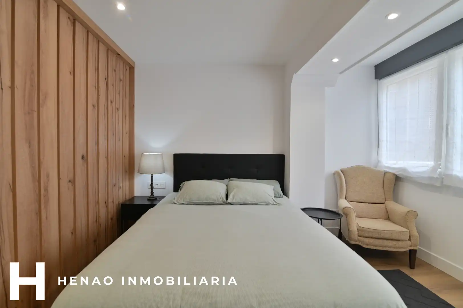 Habitación de Apartamento en venta en Bilbao  con Calefacción, Parquet y Amueblado