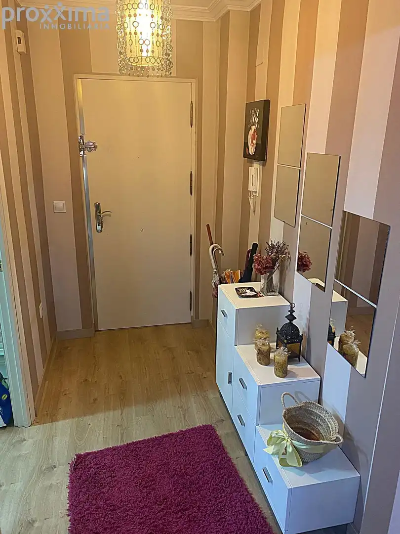 Flat for sale in Montequinto  with Air Conditioner, Private garden and Terrace