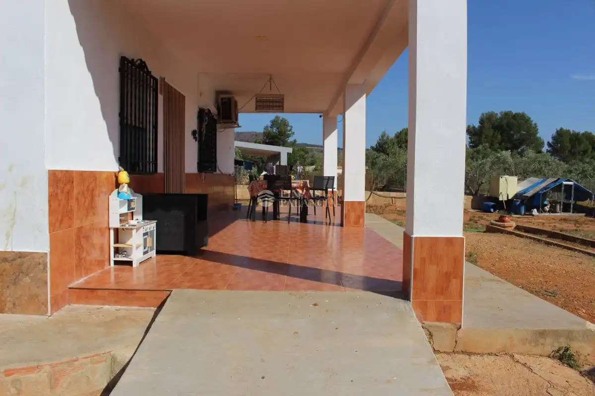 Garten von Haus oder Chalet zum Verkauf in Estivella mit Klimaanlage, Heizung und Terrasse