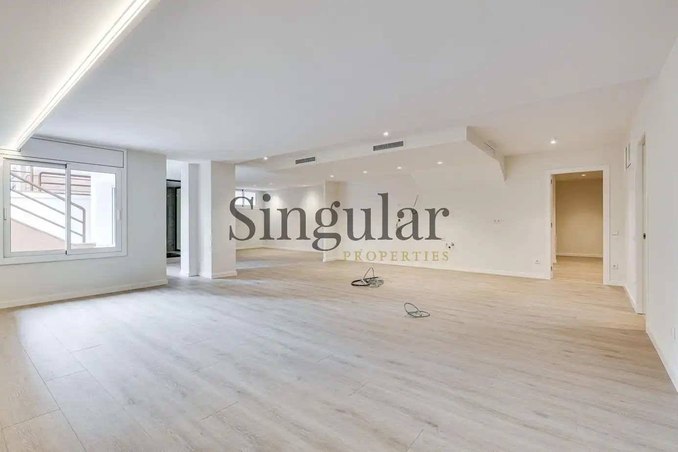 Wohnzimmer von Geschaftsraum zum Verkauf in  Barcelona Capital