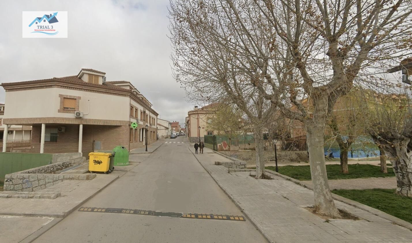 Vista exterior de Casa o xalet en venda en Valdetorres de Jarama amb Jardí privat
