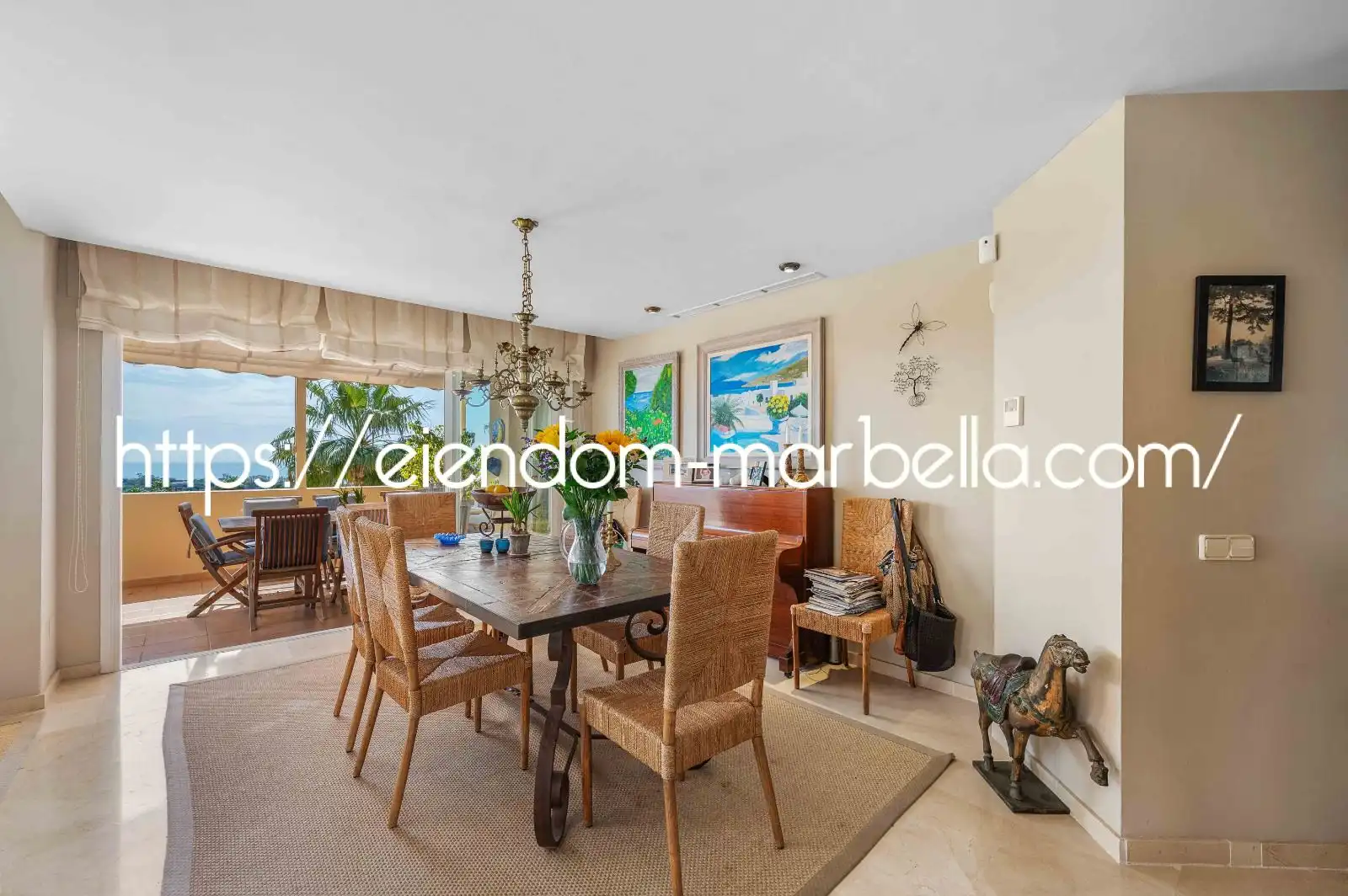 Esszimmer von Maisonette zum Verkauf in Marbella mit Klimaanlage, Terrasse und Abstellraum