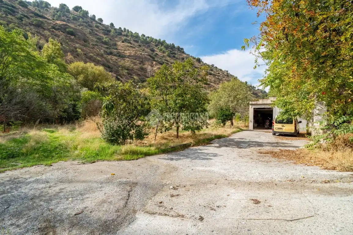 Terreno industrial en venta en Albaicín
