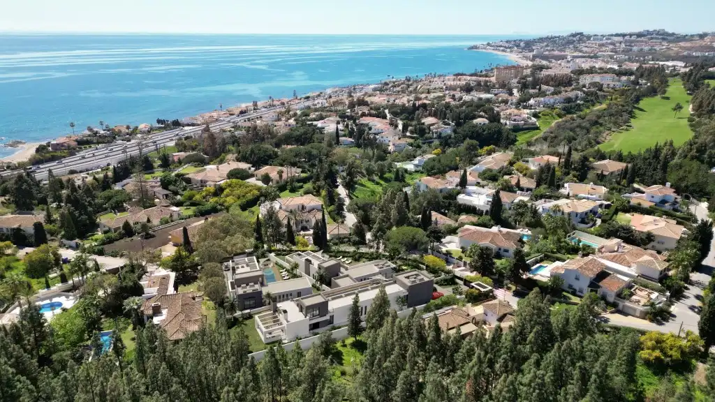 Villa con piscina in vendita a El Faro de Calaburra - Chaparral, imagen 2