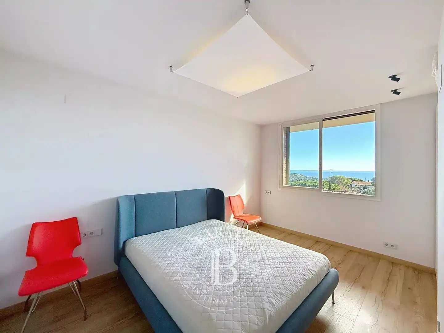 Bedroom of Houses for sale in Sant Andreu de Llavaneres  with Air Conditioner, Heating and Private garden