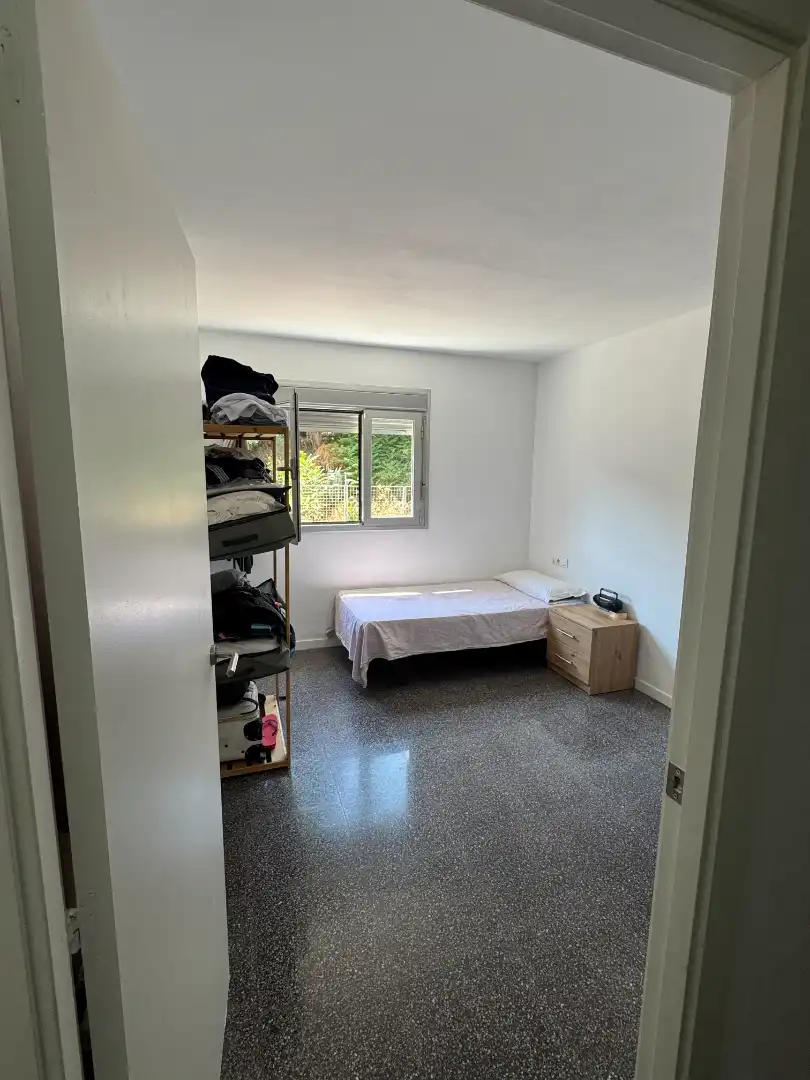 Habitación de Piso en venta en Barcelona con Calefacción, Amueblado y Horno